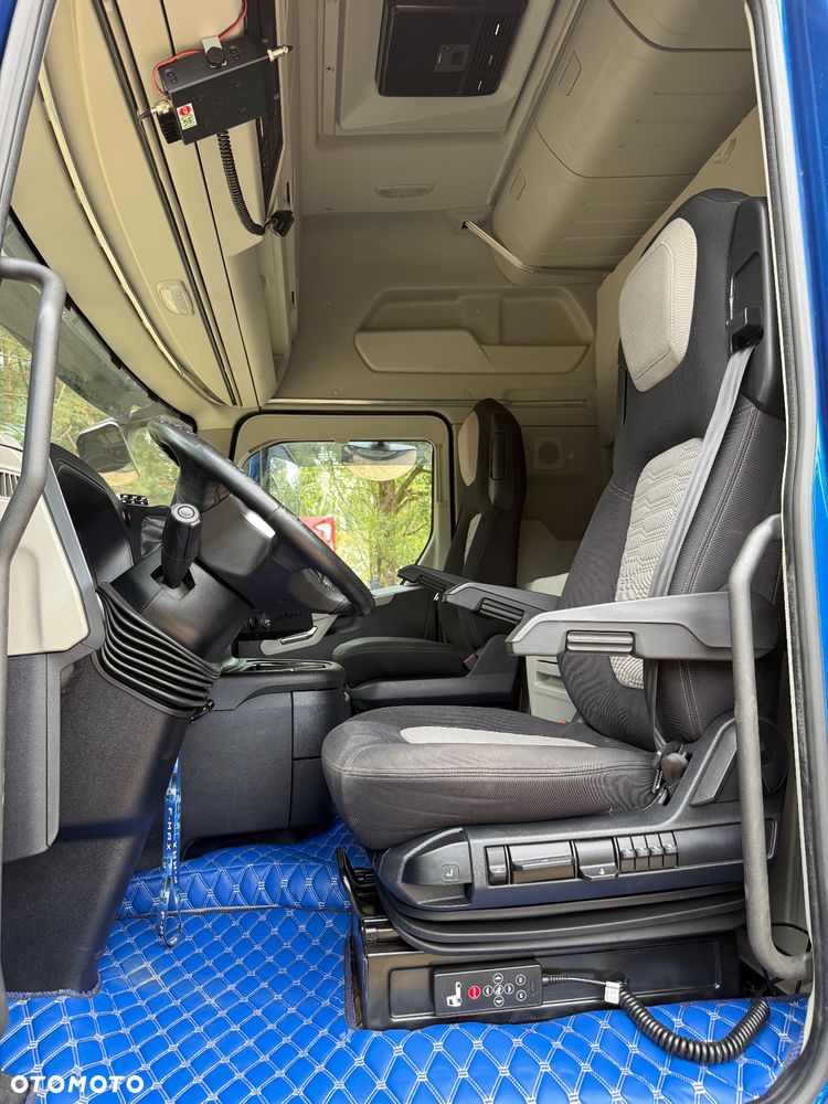 Ford F-MAX GLOB XL AUTOMAT FULLSPOJLERY STANDKLIMA KLIMA LED LODÓWKA SKÓRA NAVI ACC 2xALUTANK 360000km FULLSERWIS FORD EURO 6 2022 ŁADNY IGŁA - 9