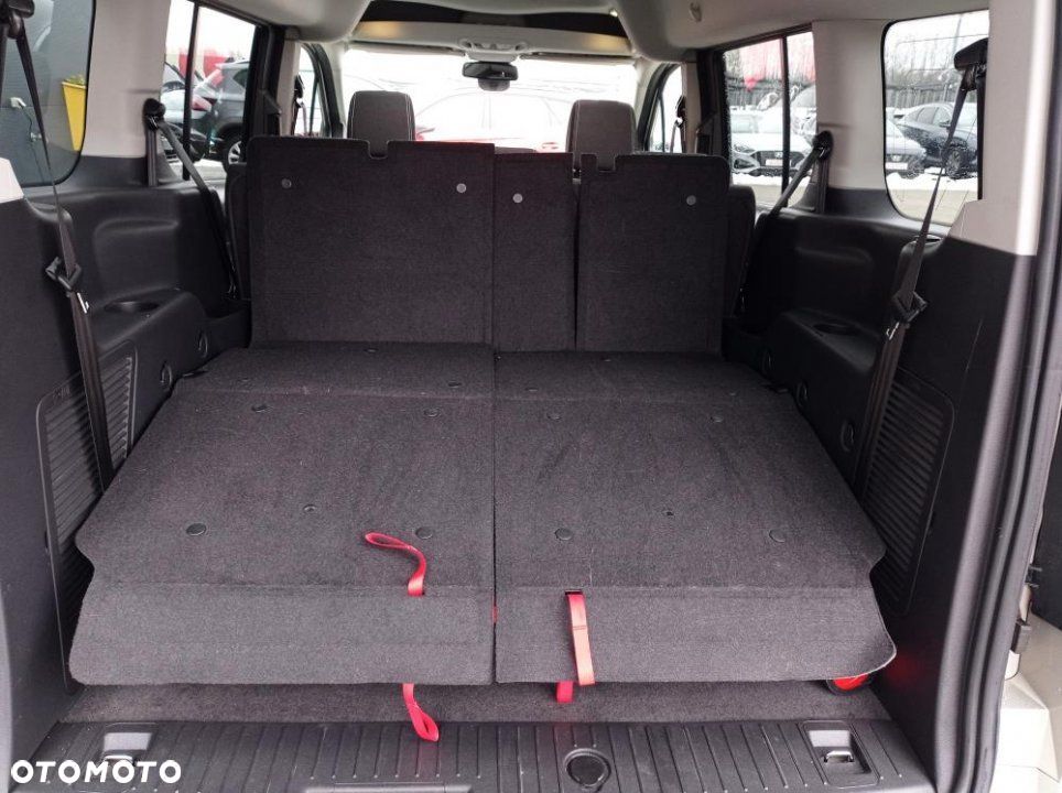 Ford Tourneo Connect - 20