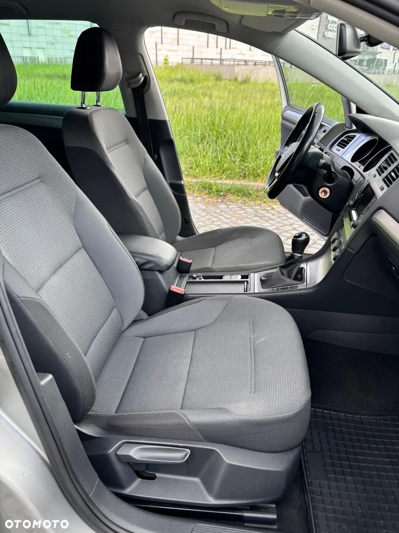 Volkswagen Golf VII 1.4 TSI BMT Comfortline - 12