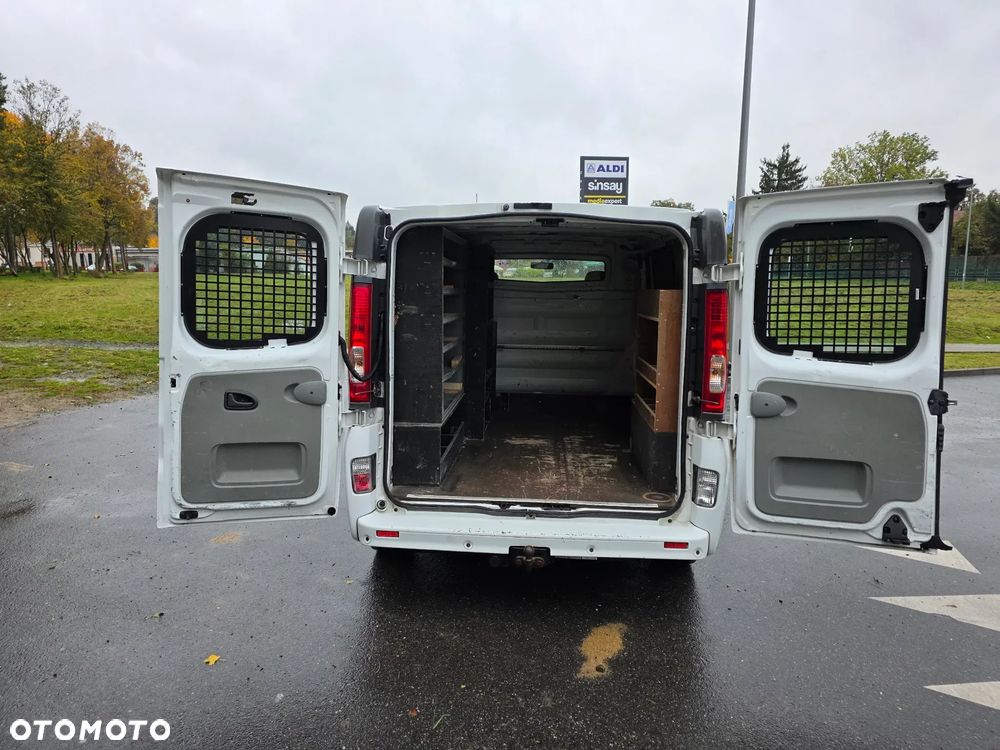 Renault Trafic - 21