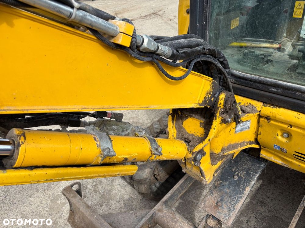 Komatsu Pc 26 Mr - 3 - 24