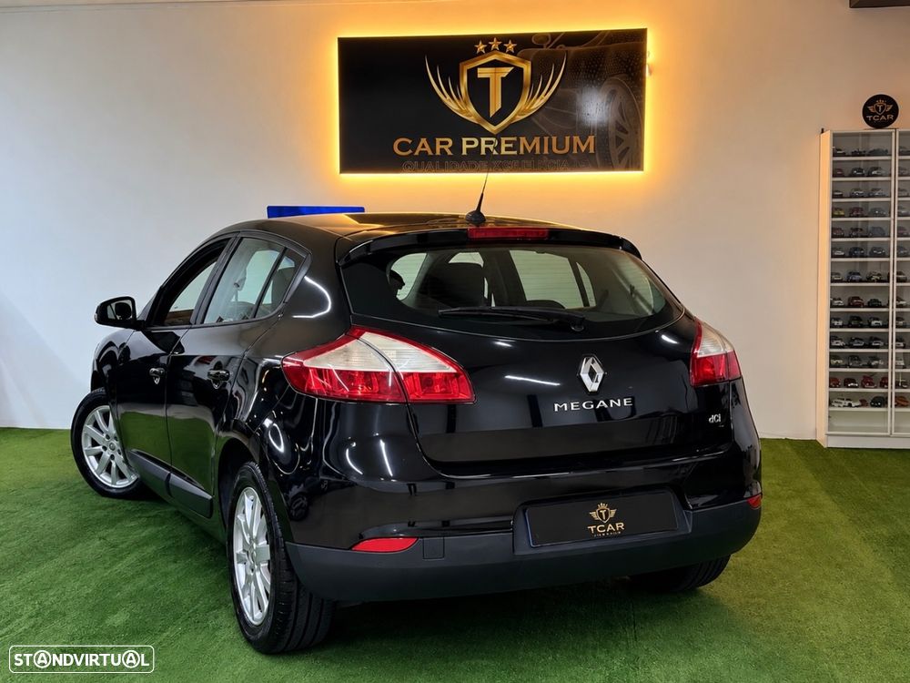 Renault Mégane 1.5 dCi Dynamique - 6