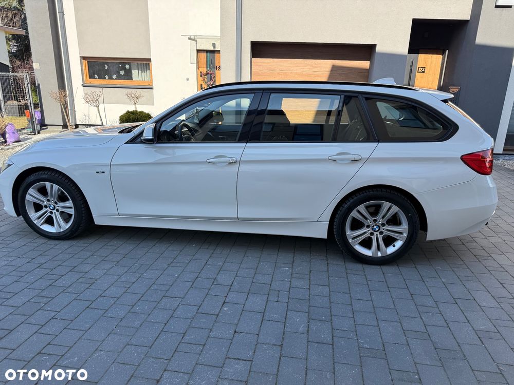 BMW Seria 3 320d Sport Line - 8