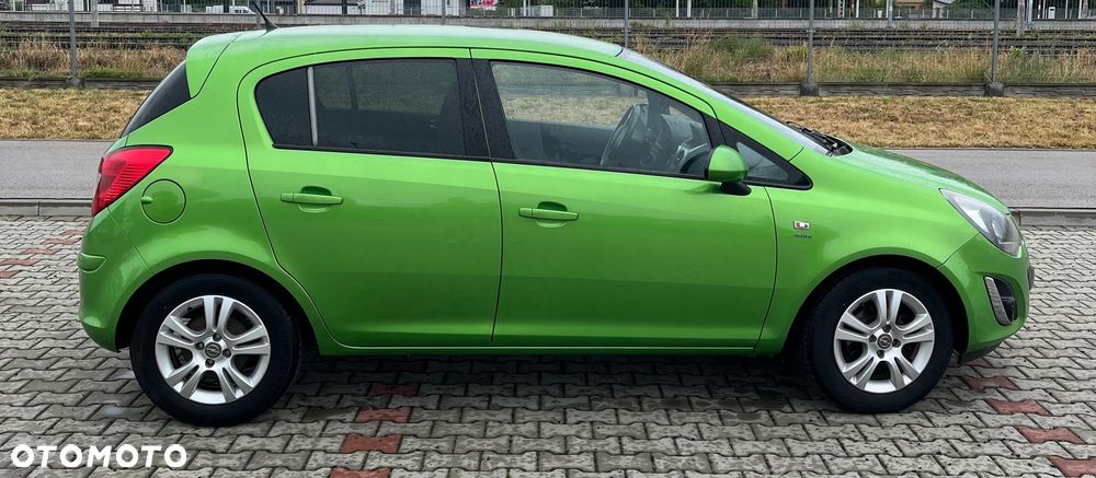 Opel Corsa - 4