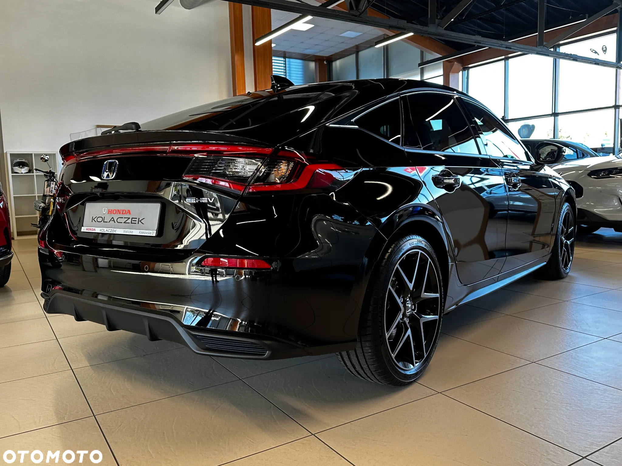 Honda Civic 2.0 i-MMD Advance BSI CVT - 3