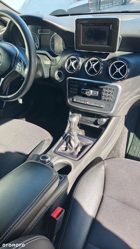 Mercedes-Benz Klasa A 200 CDI - 10