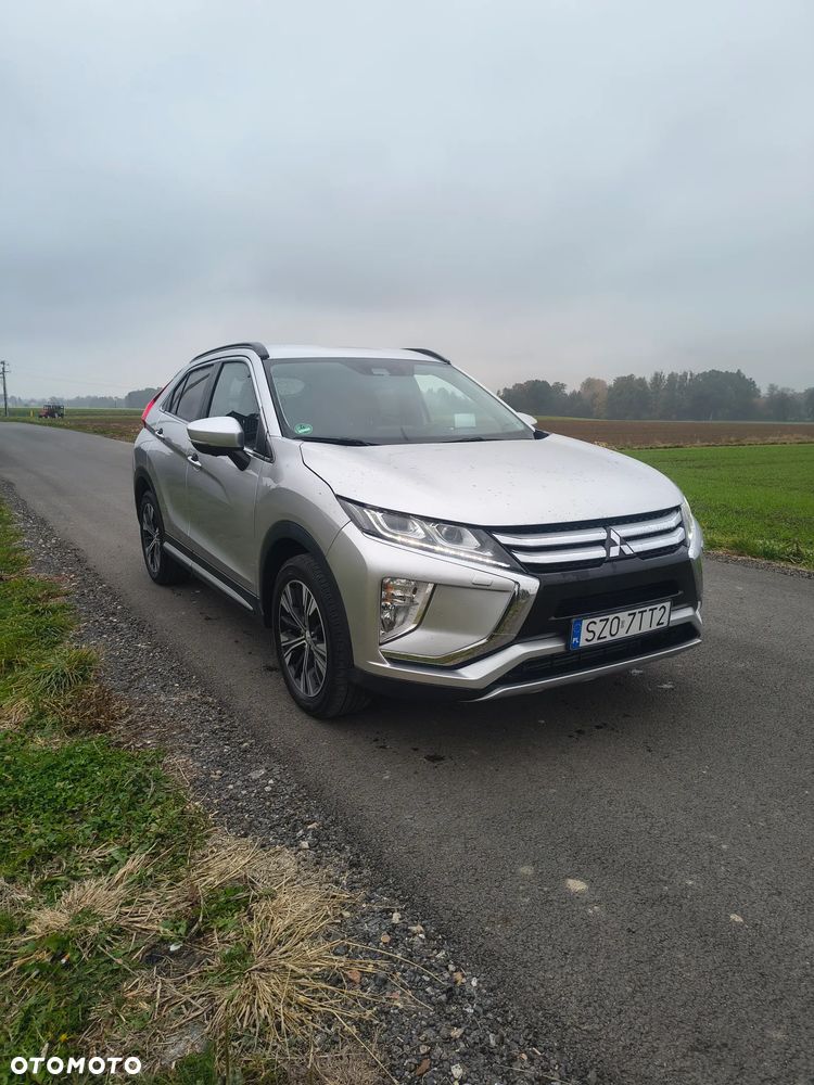 Mitsubishi Eclipse Cross - 10