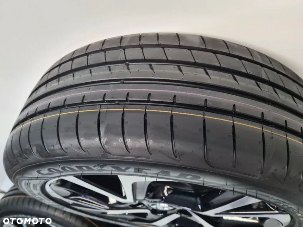 NOWE ORYGINALNE Felgi Toyota 18" 5x114,3 ET50 NOWE opony Goodyear Eagle F1 215/50 R18 - 6