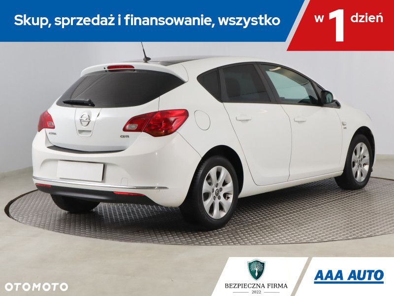 Opel Astra - 6