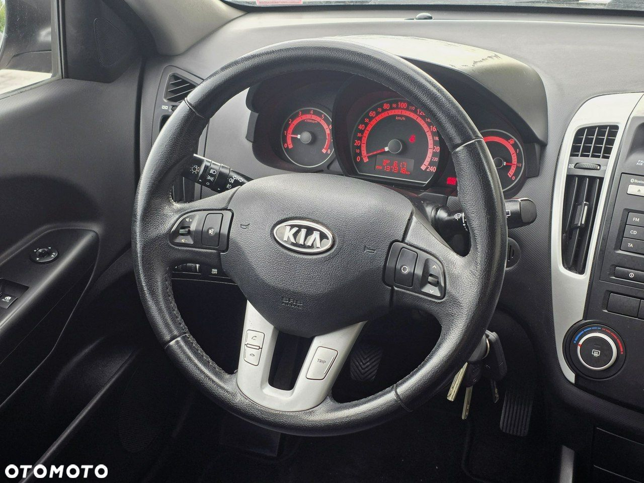 Kia Ceed - 17