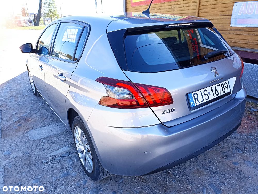 Peugeot 308 - 6