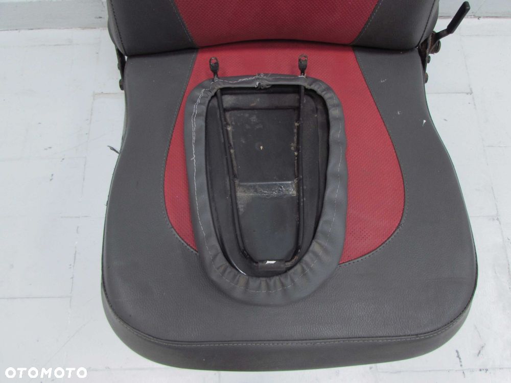 PIAGGIO PORTER HIJET PFAU QUARGO 06- FOTEL SIEDZENIE PASAZERA PRAWY - 6