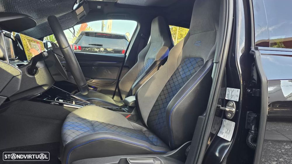 VW Golf 2.0 TSI R DSG - 17