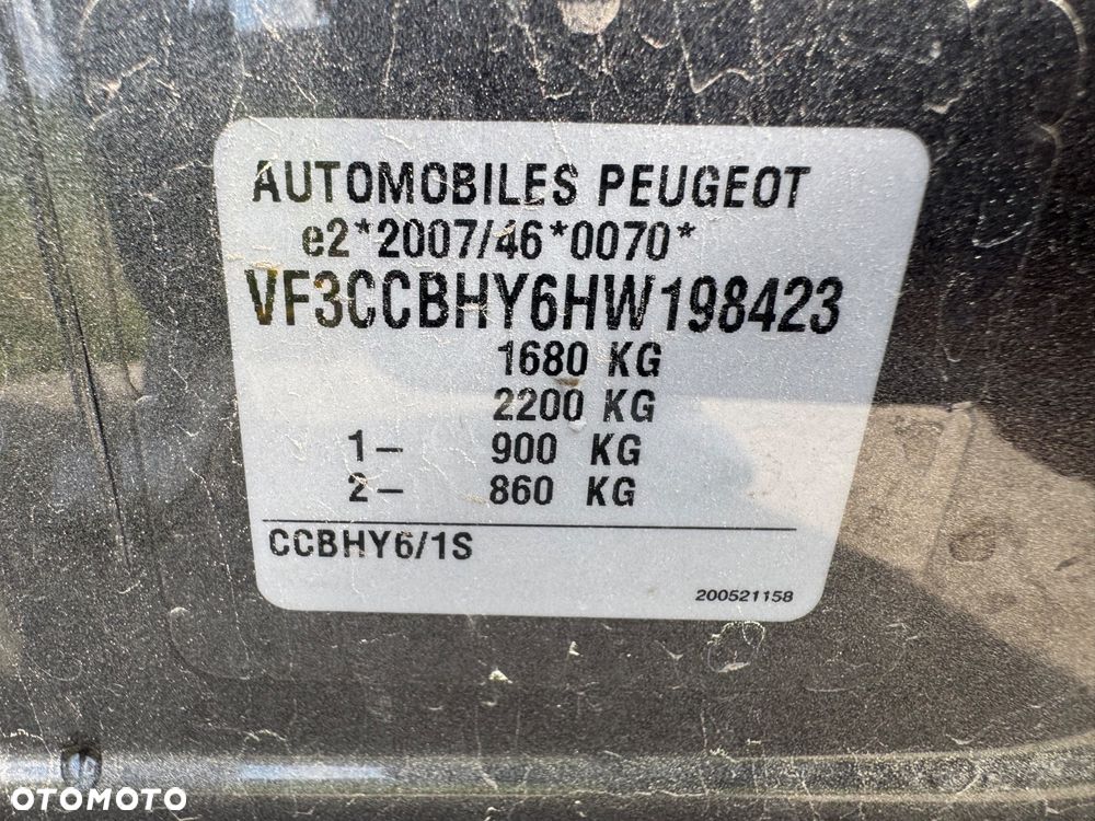 Peugeot 208 1.6 BlueHDi Allure S&S - 11
