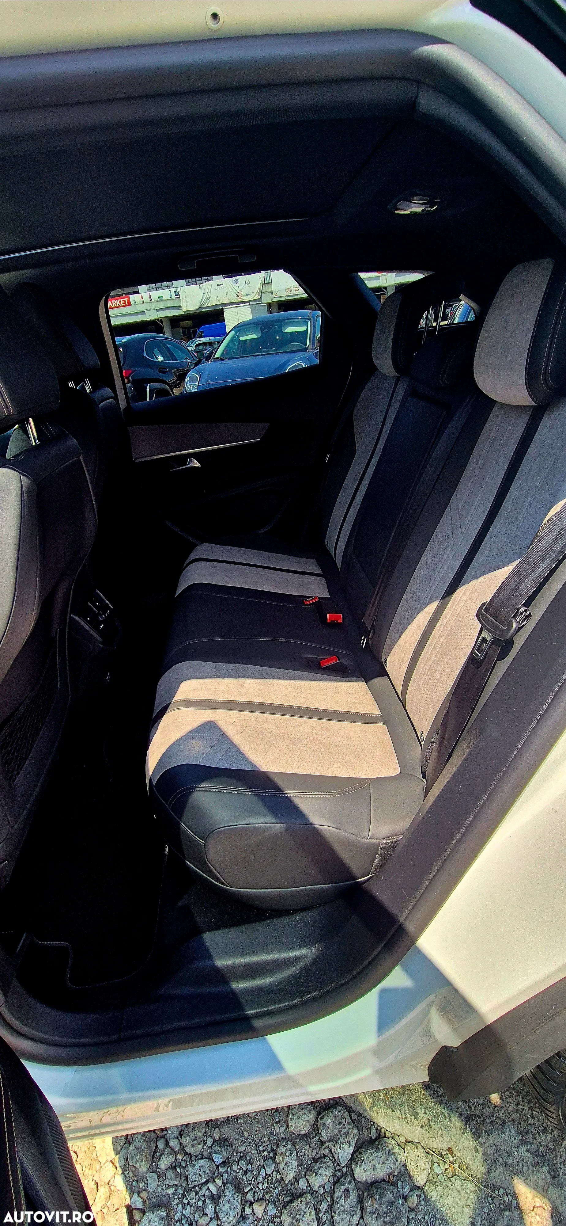 Peugeot 3008 PHEV EAT8 GT Pack - 12
