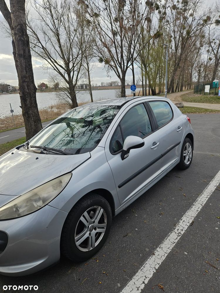 Peugeot 207 1.4 - 3