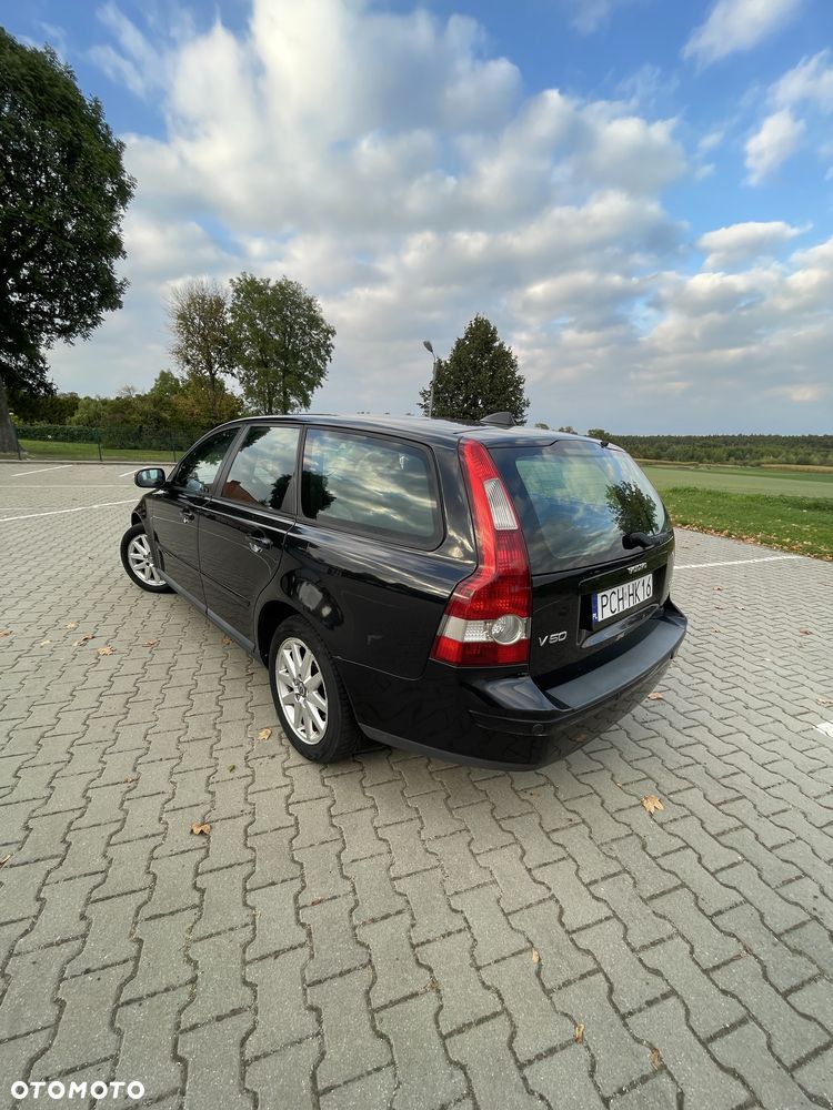 Volvo V50 - 3