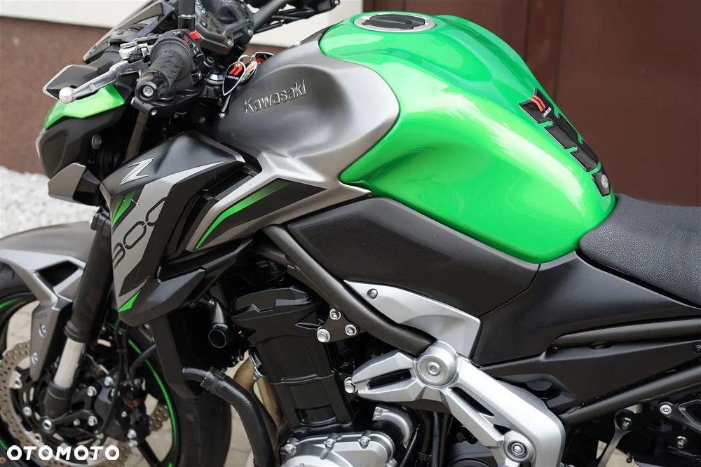 Kawasaki Z 900 - 27