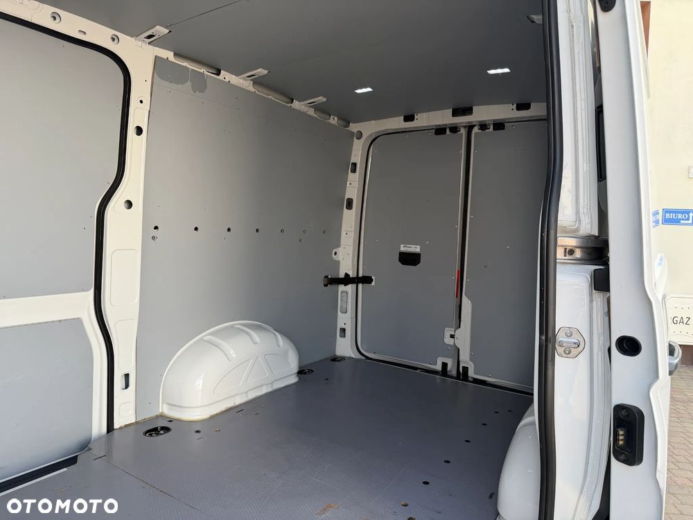 Volkswagen Crafter L2H1 - 34