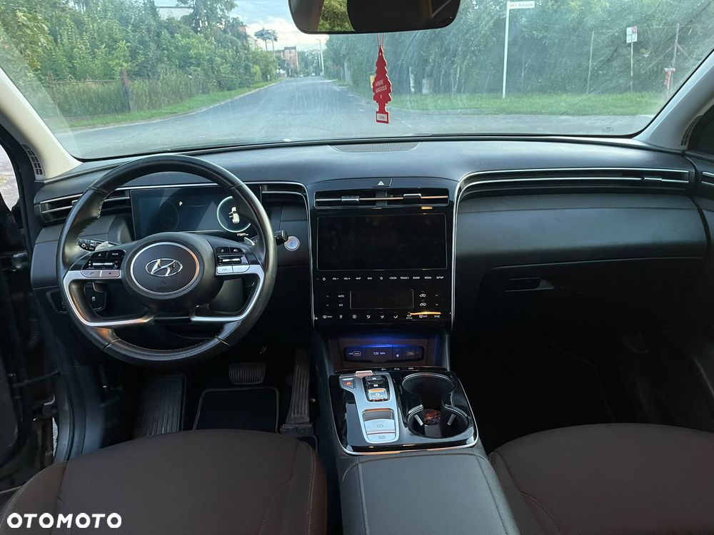 Hyundai Tucson 1.6 CRDi 48V-Hybrid 2WD DCT Prime - 13