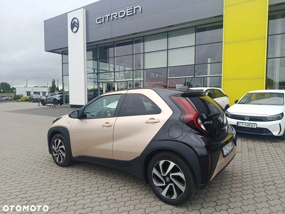 Toyota Aygo X 1.0 VVT-i Selection - 2