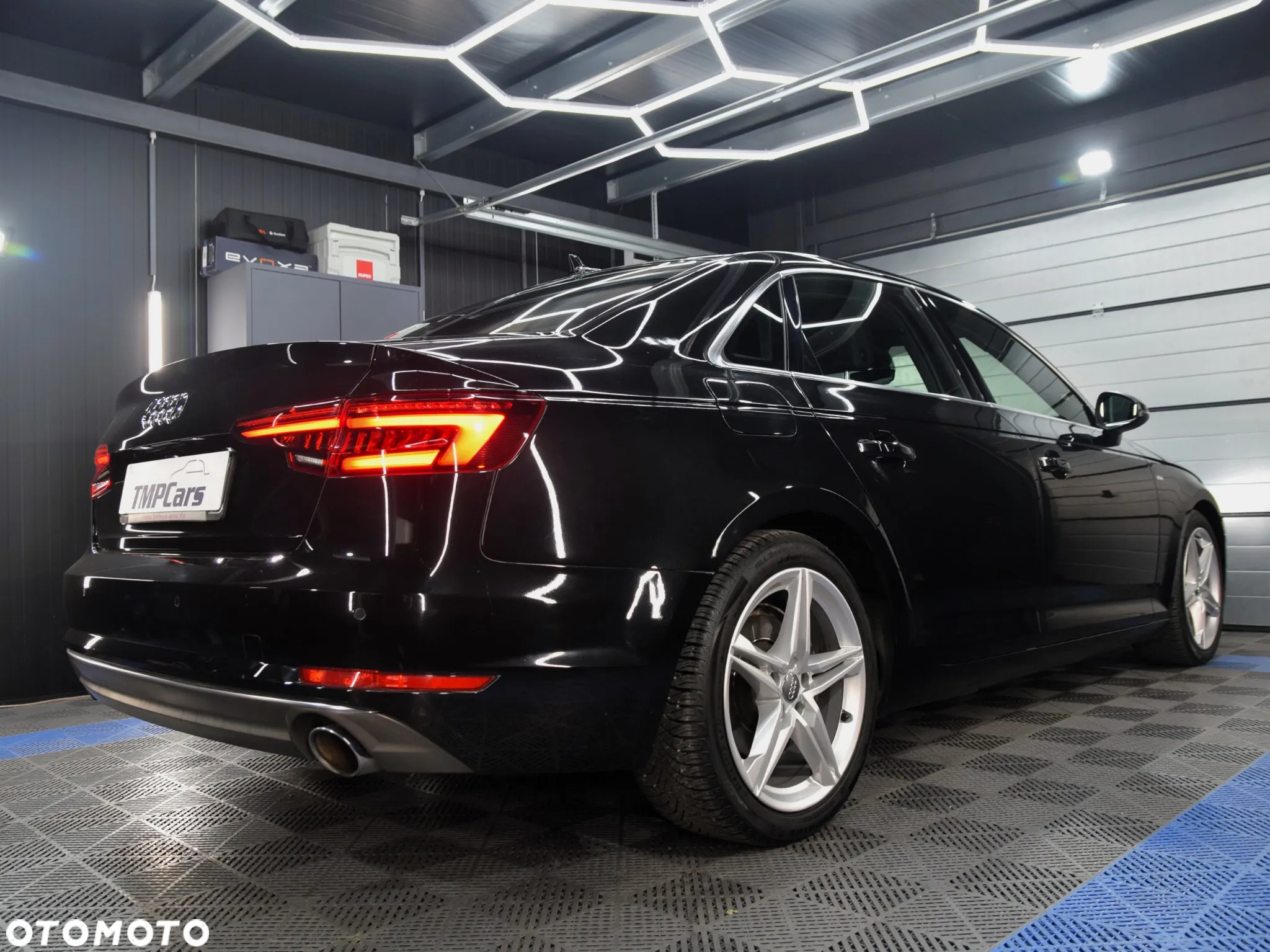 Audi A4 - 3