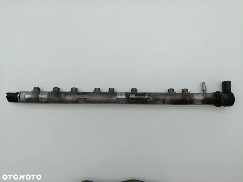 BMW F10 F11 3.0D N57 LISTWA WTRYSKOWA 780542302 - 1