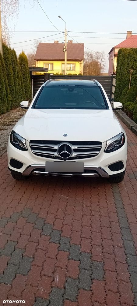 Mercedes-Benz GLC 300 4Matic 9G-TRONIC - 4