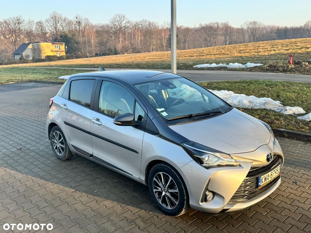 Toyota Yaris 1.5 20th Anniversary CVT - 1