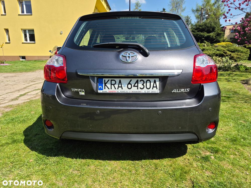 Toyota Auris 1.6 Luna Start - 2
