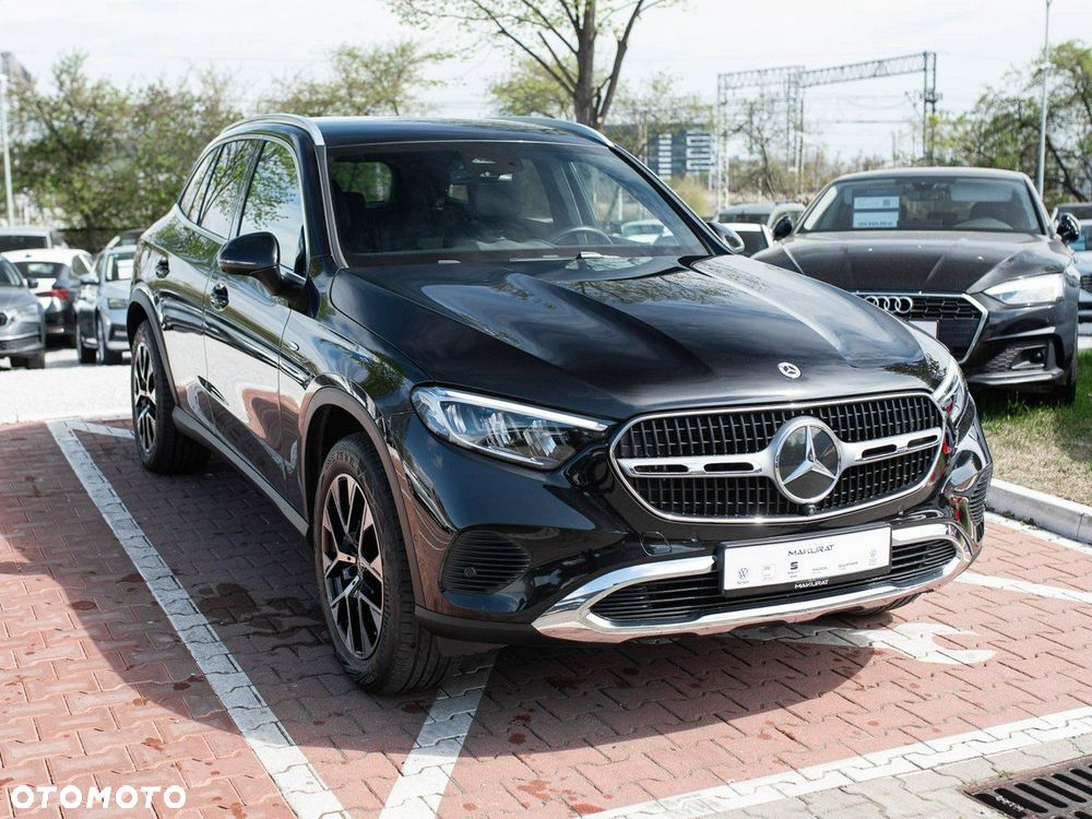 Mercedes-Benz GLC - 4