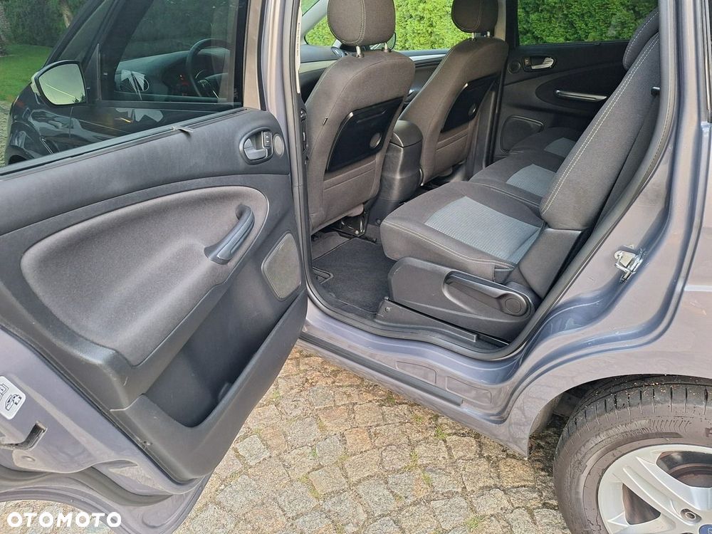 Ford S-Max 2.0 TDCi DPF Titanium - 18