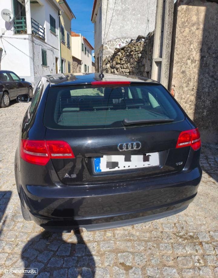 Audi A3 1.6 TDI Sport - 3