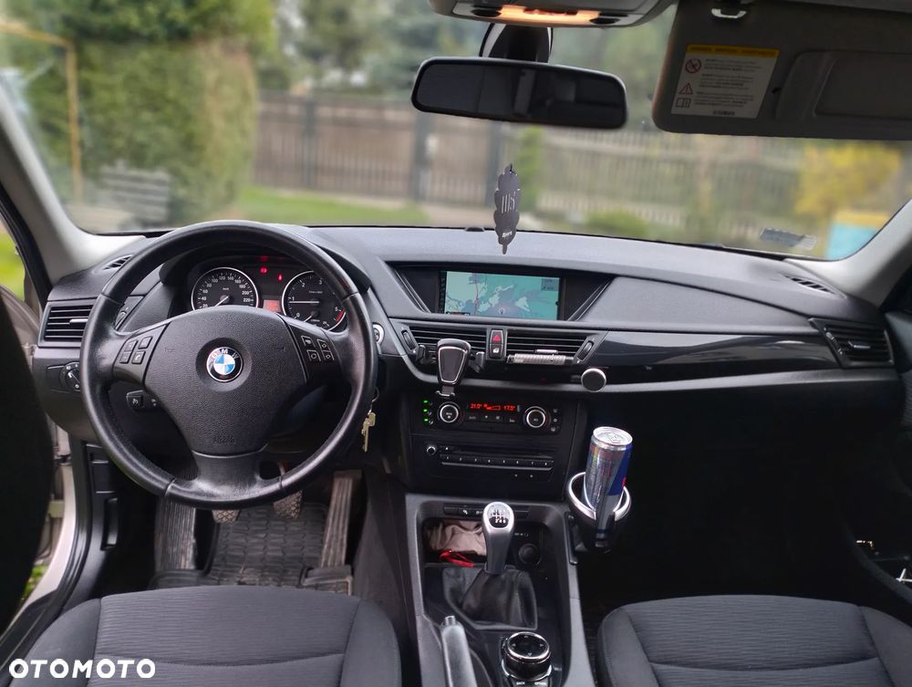 BMW X1 xDrive20d - 8