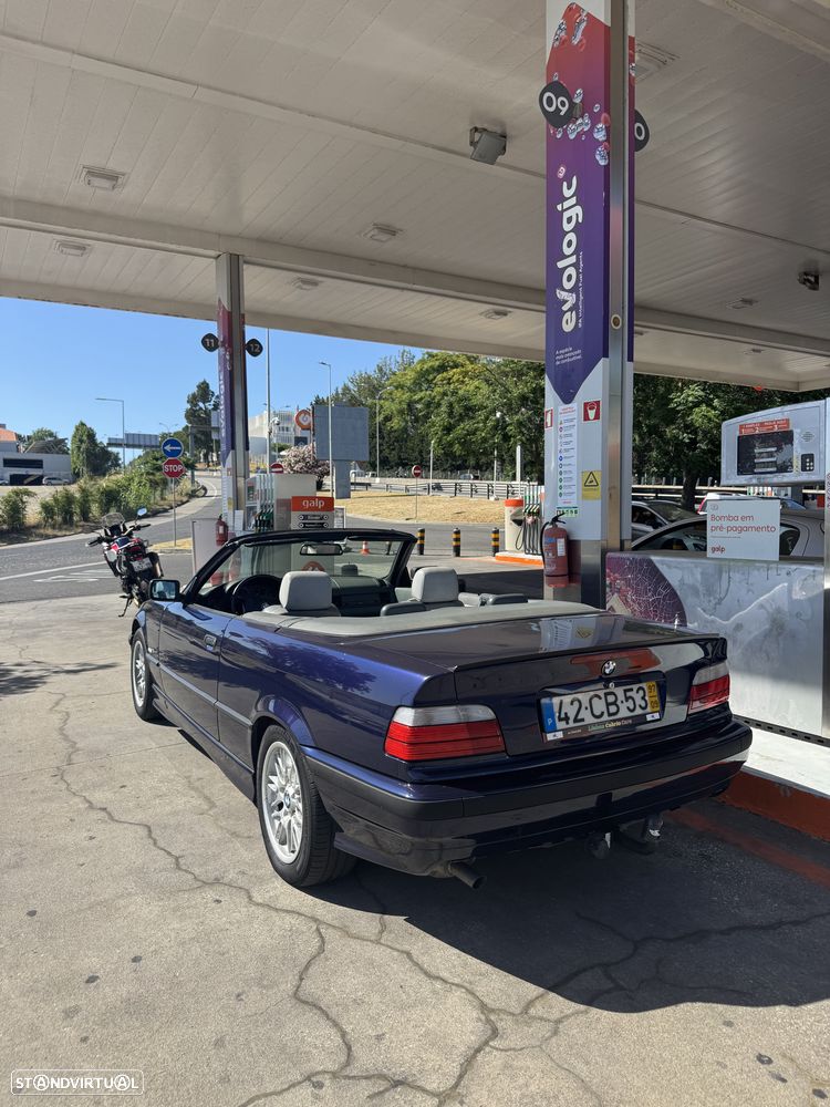 BMW 318 i Cabriolet - 3
