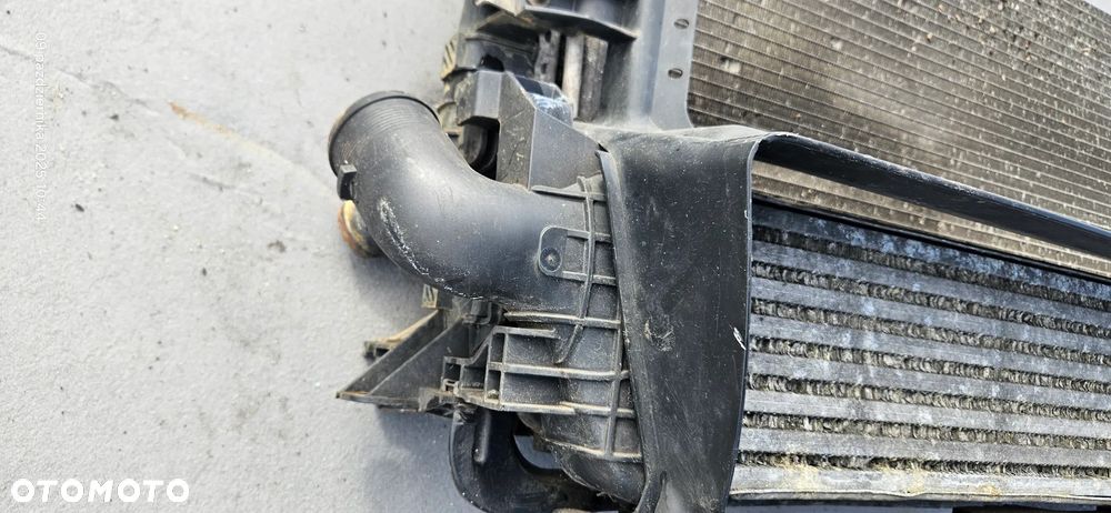 Komplet chłodnic wentylator chłodnicy Volvo V50 S40 II 2,0 D 100kW 136KM 2004r 3M5H-8C607-UC - 2