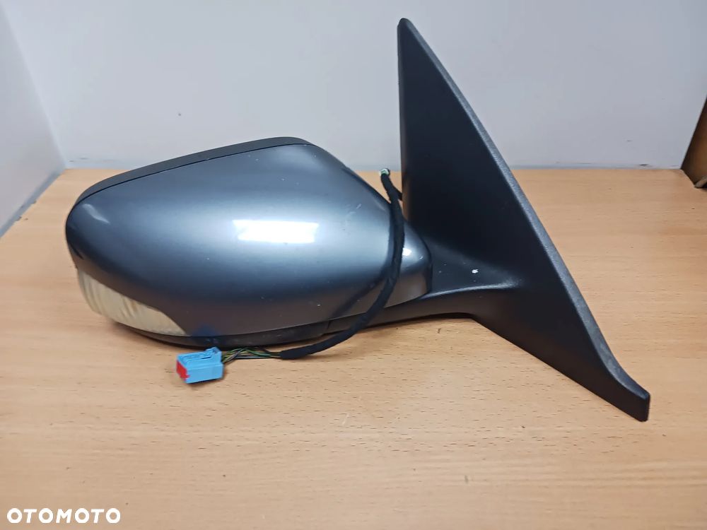 Lusterko prawe Volvo S40 II V50 kolor 455-46 6 PIN 04-07 r EUROPA