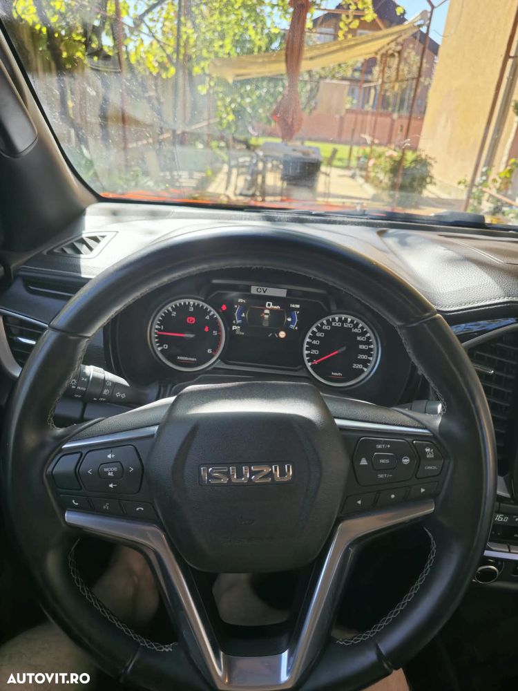 Isuzu D-Max 1.9 DSL 4x4 Double Cab AT Executive - 16