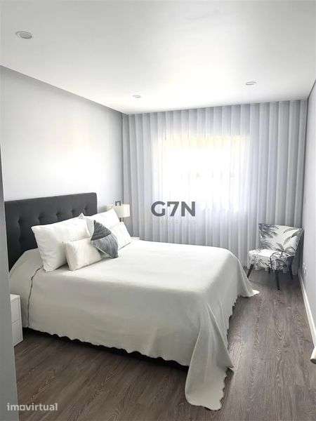 Apartamento T4  Propriedade belíssima com elegância e luxo sofisticado - Grande imagem: 4/12