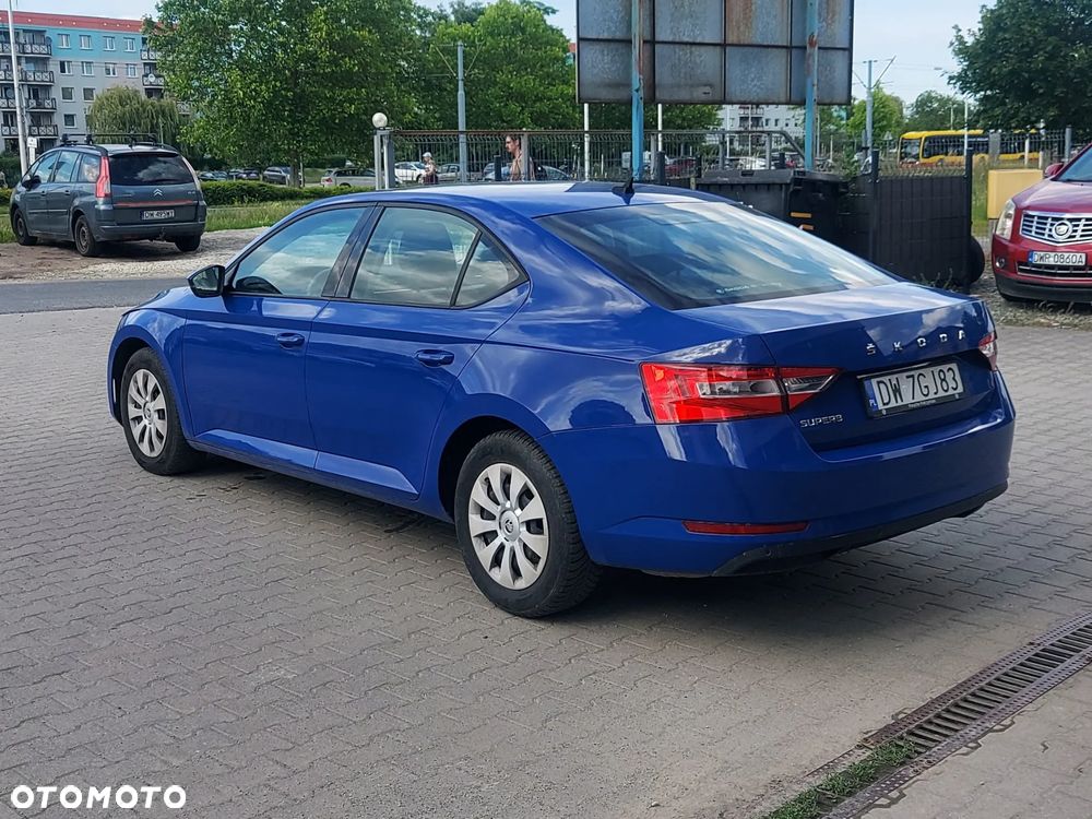 Skoda Superb 1.5 TSI ACT Active DSG - 3