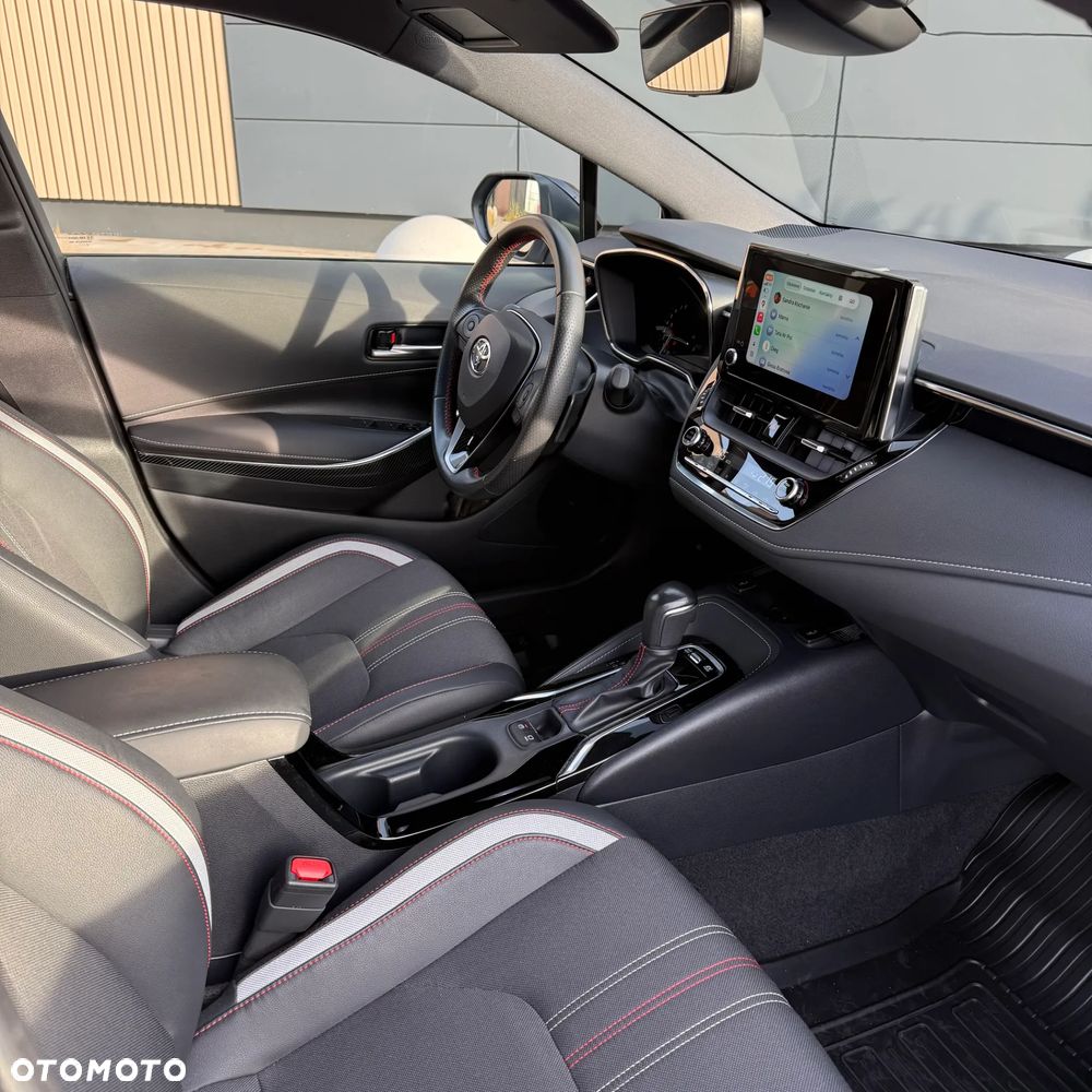 Toyota Corolla 2.0 Hybrid GR Sport - 8