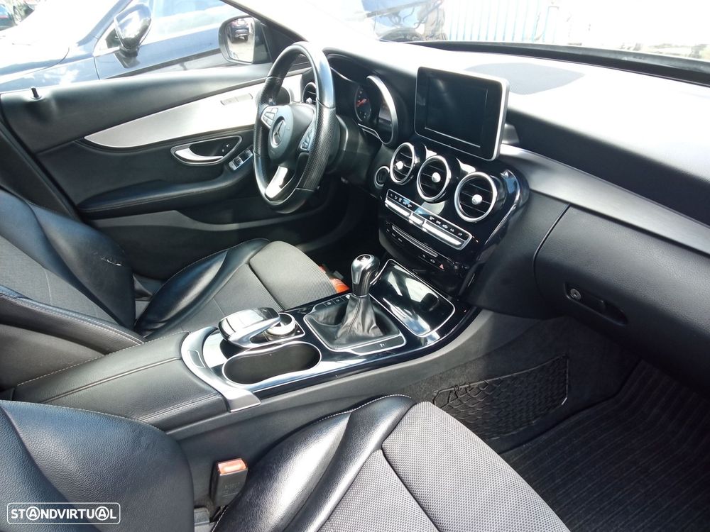 Mercedes-Benz C 200 BlueTEC AMG Line - 21