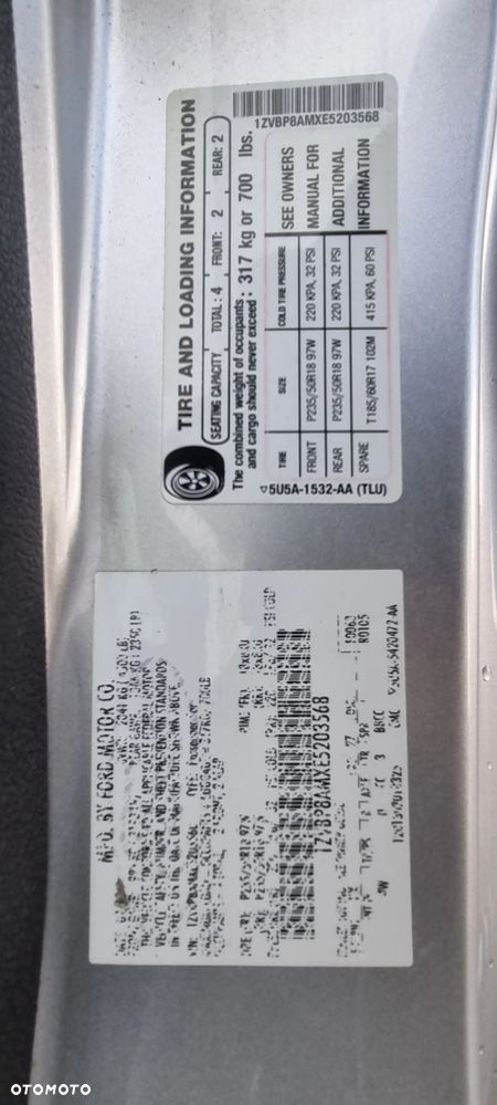 Ford Mustang 3.7 V6 - 12