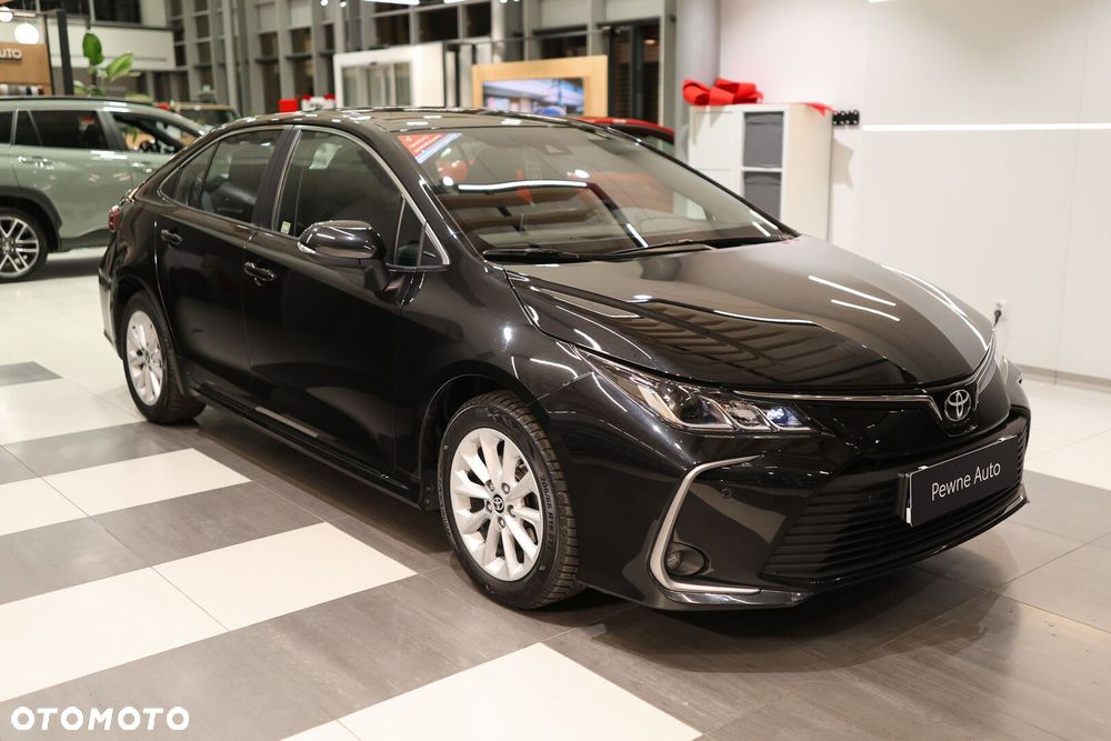 Toyota Corolla - 4