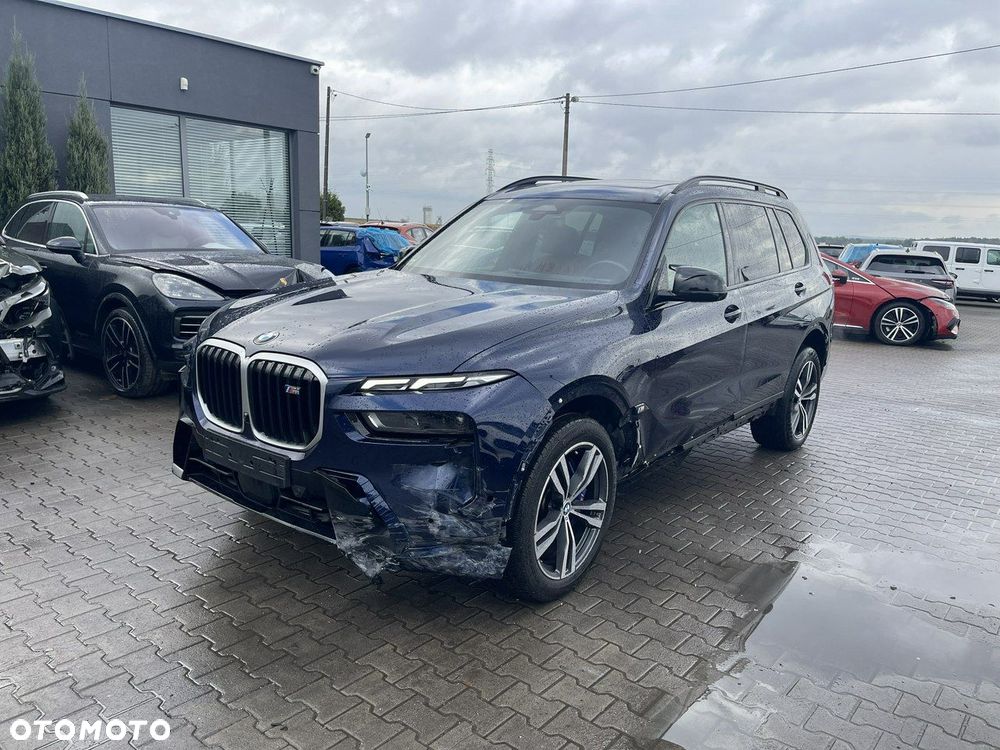 BMW X7 M60i xDrive - 5
