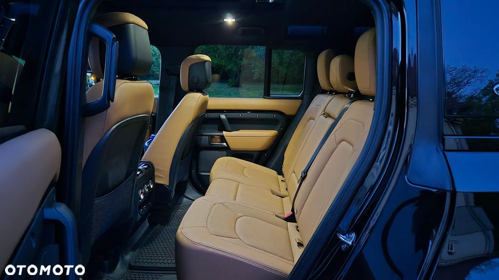 Land Rover Defender 110 5.0 P525 V8 - 14