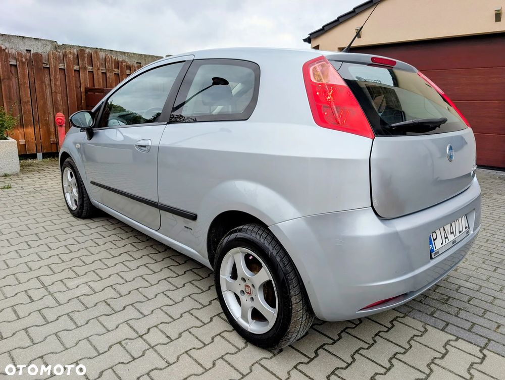 Fiat Punto 1.2 8V Actual - 10