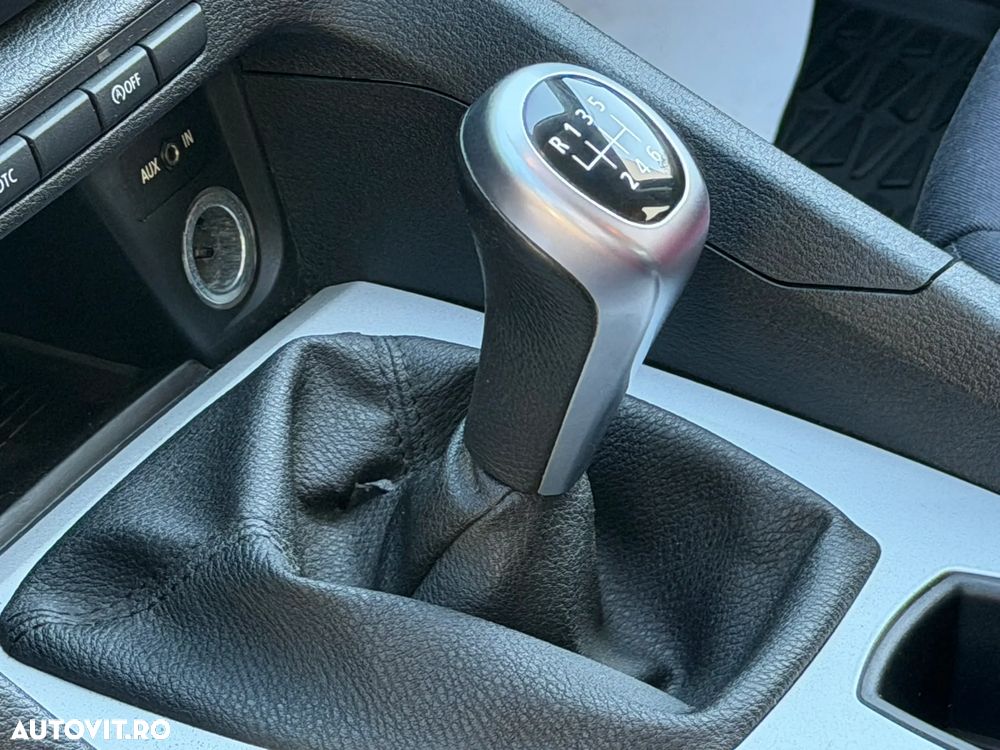 BMW X1 sDrive20d - 26