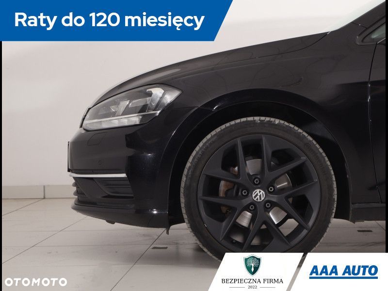 Volkswagen Golf - 15
