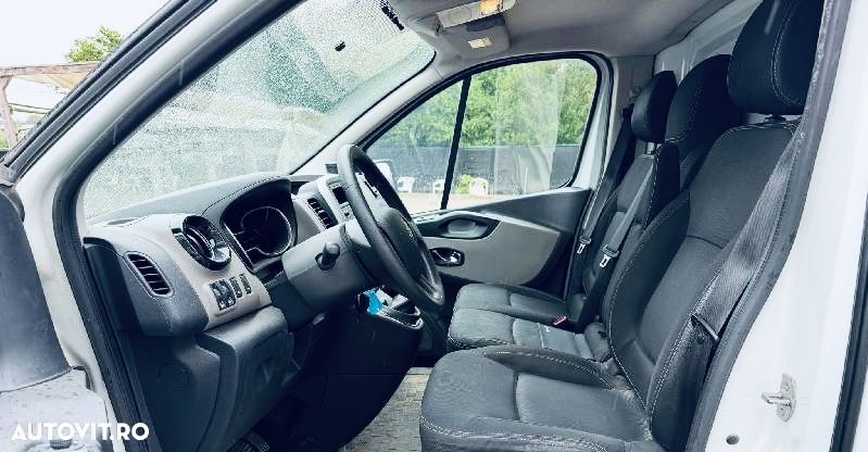 Renault Trafic Grand Combi Authentique - 13
